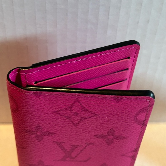 Louis Vuitton Pocket Organizer Fuchsia Pink Rare -Hard to Find Color! - Picture 6 of 9